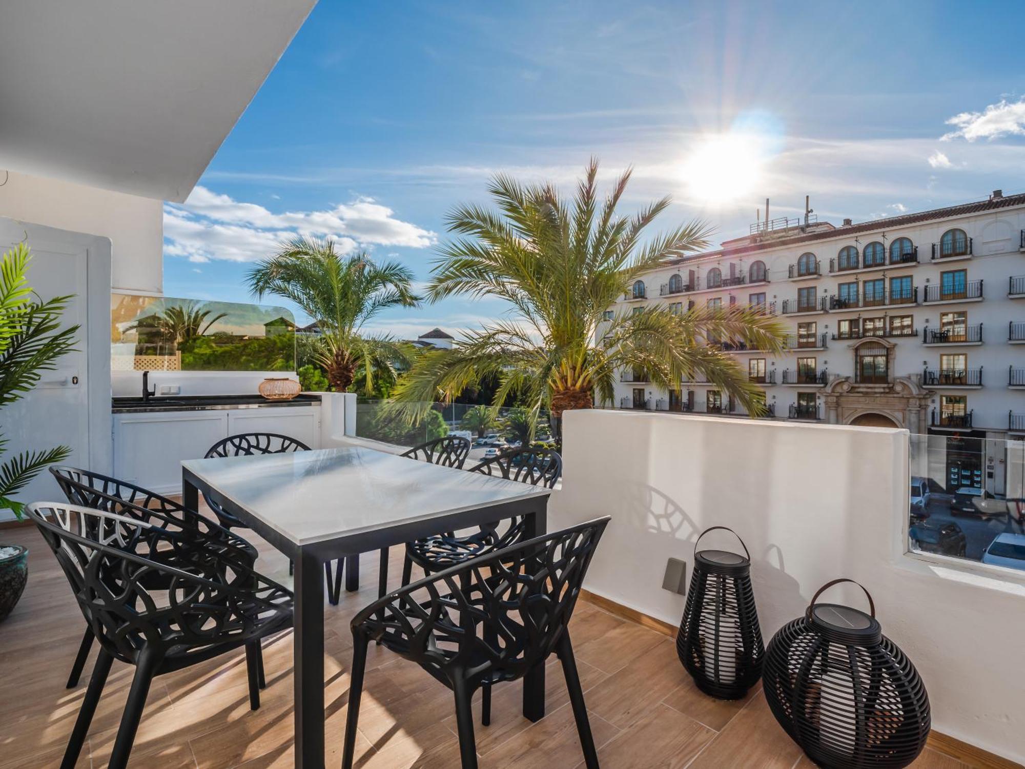 3 Bdrm Stylish Apt W Pool In Puerto Banus 马尔韦利亚 外观 照片
