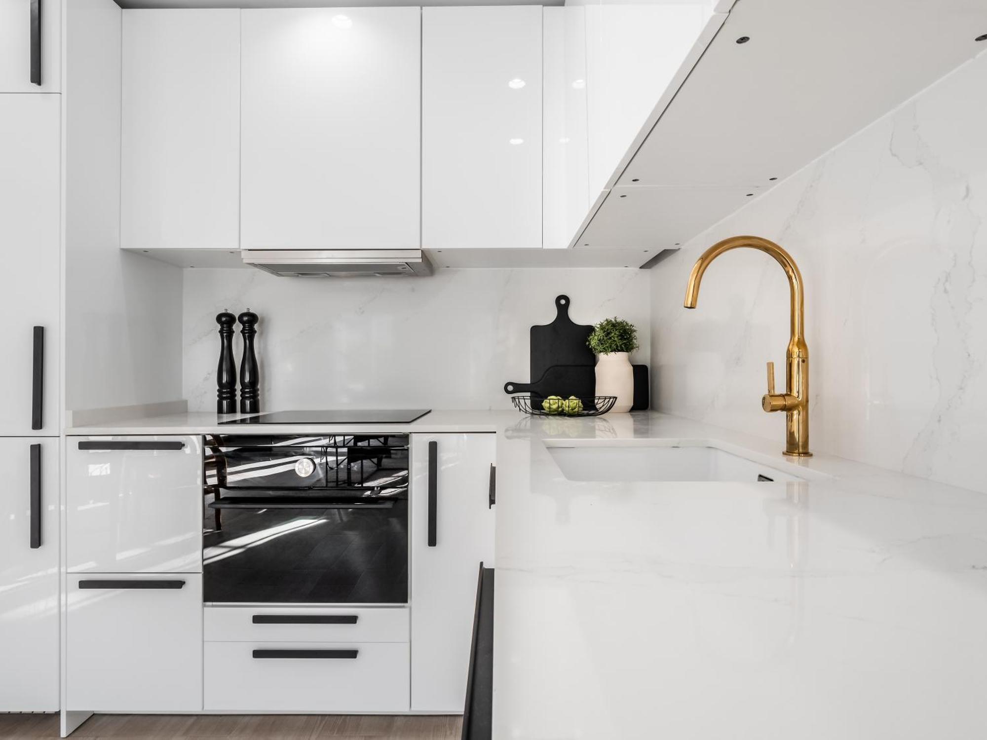 3 Bdrm Stylish Apt W Pool In Puerto Banus 马尔韦利亚 外观 照片